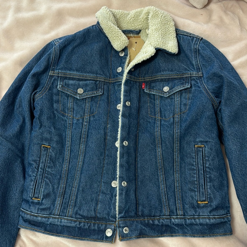 New with tags Levi original trucker jacket